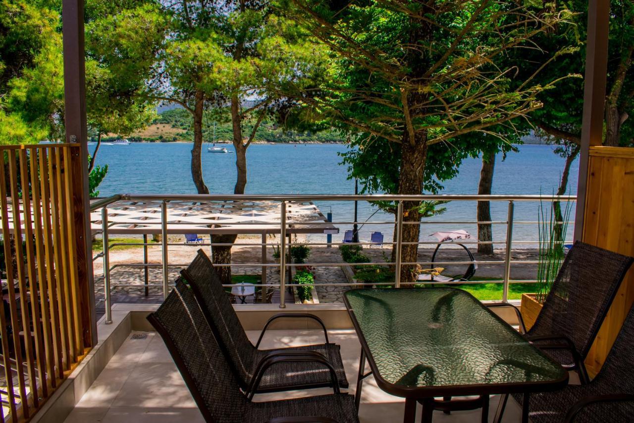 Flisvos Seaside Apartments Лигия Экстерьер фото