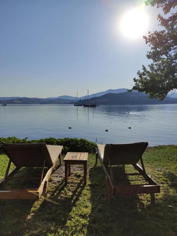 Flisvos Seaside Apartments Лигия Экстерьер фото